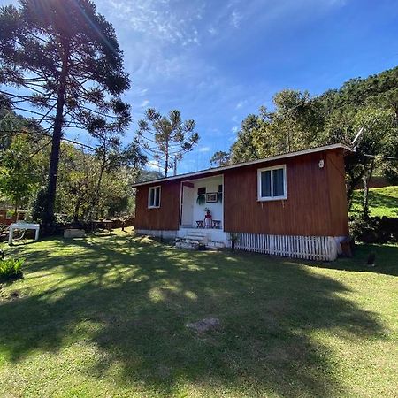 Cabana Pe Da Serra Dos Bitus Urubici Exterior photo