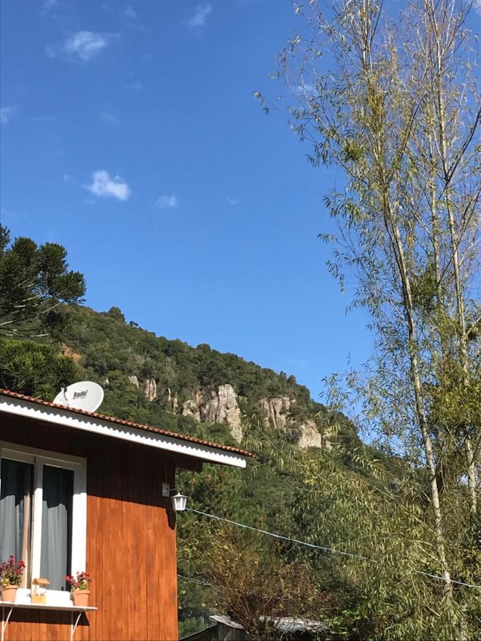 Cabana Pe Da Serra Dos Bitus Urubici Exterior photo
